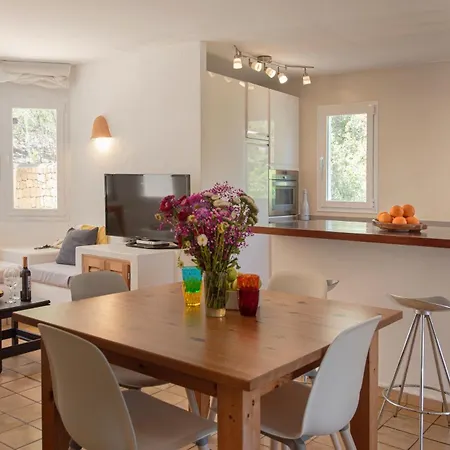 New! Salada Sea Views Villa