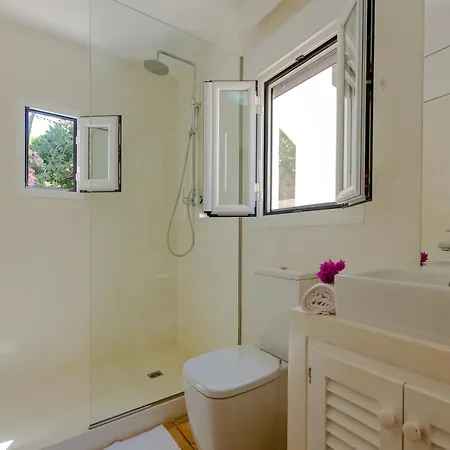Villa New! Salada Sea Views *